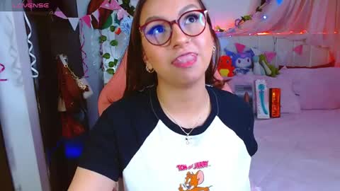Snapshot of littlerouse_ chatting on 24, 7, 2026 Ruby Rouse online show from 24, 7, 2026