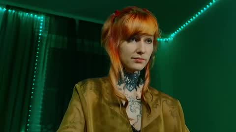 Niki  free tg channel with some photos gifs and info about streams  online show from 14, 2, 2025