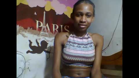 Snapshot of littleyanah chatting on 22, 9, 2025 yanah online show from 22, 9, 2025