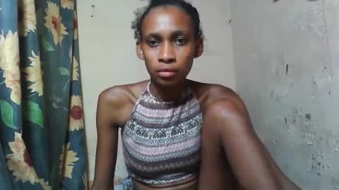 Snapshot of littleyanah chatting on 17, 1, 2026 yanah online show from 17, 1, 2026