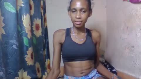 Snapshot of littleyanah chatting on 3, 2, 2026 yanah online show from 3, 2, 2026