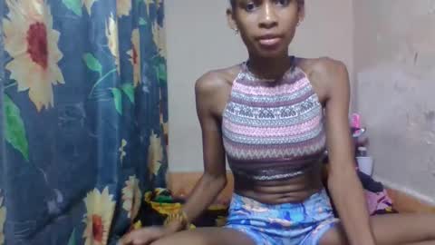 Snapshot of littleyanah chatting on 23, 2, 2026 yanah online show from 23, 2, 2026