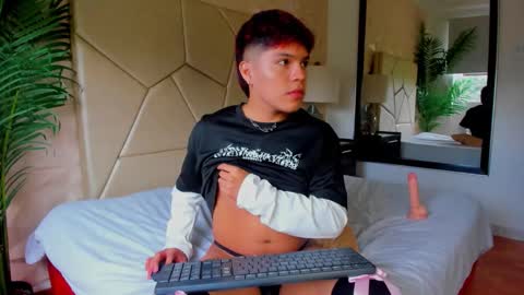  ZANE  online show from 4, 12, 2025