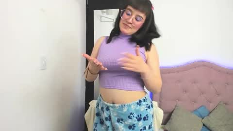 Katalina Novoa. online show from 13, 1, 2025