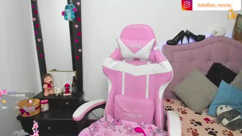 Katalina Novoa. online show from 17, 4, 2026