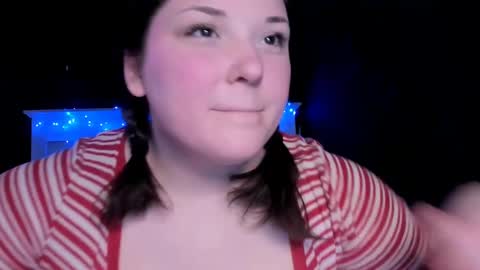 Snapshot of livinsubspace chatting on 11, 1, 2025 Liv online show from 11, 1, 2025