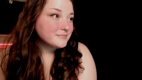 Snapshot of livinsubspace chatting on 22, 11, 2025 Liv online show from 22, 11, 2025