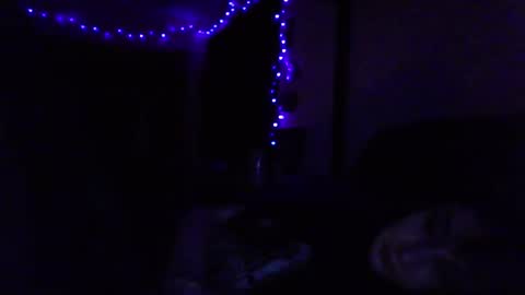 Liv Mirage online show from 10, 11, 2025