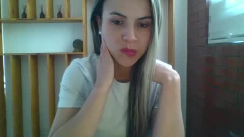 Snapshot of liz_28 chatting on 20, 10, 2025 liz_28 online show from 20, 10, 2025
