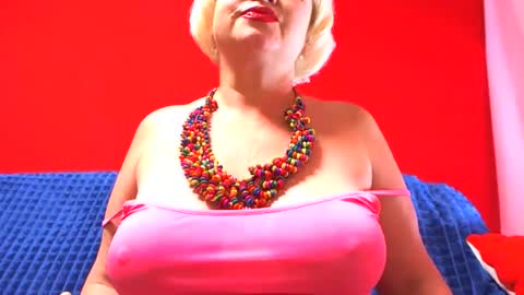 Snapshot of lizabrazzer chatting on 12, 7, 2026 LizaBrazzer online show from 12, 7, 2026