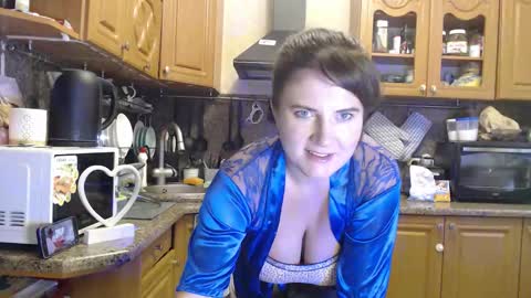 LizaCakes online show from 24, 9, 2025