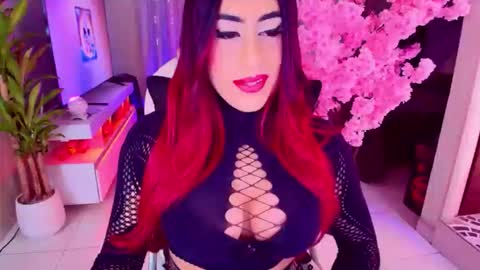 Snapshot of lizagothdoll chatting on 26, 10, 2025 Liza Goth online show from 26, 10, 2025