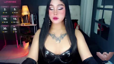 Snapshot of lizalegrand chatting on 26, 12, 2024 Liza online show from 26, 12, 2024