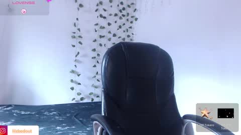 lizbedoutx online show from 17, 2, 2025