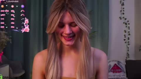 Sunnheart online show from 3, 3, 2025