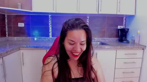 L I Z  E T H   online show from 17, 7, 2026