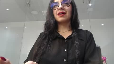 Snapshot of lizeth_white chatting on 23, 6, 2026 lizeth_white online show from 23, 6, 2026