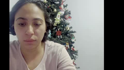 Snapshot of lizz1305 chatting on 2, 1, 2025 lizz1305 online show from 2, 1, 2025