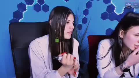 lizzie_boom online show from 15, 1, 2026