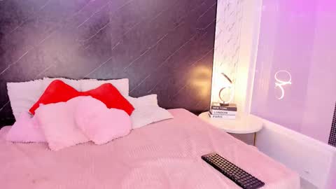 Snapshot of lizziierose chatting on 22, 10, 2025 I am Lizz online show from 22, 10, 2025