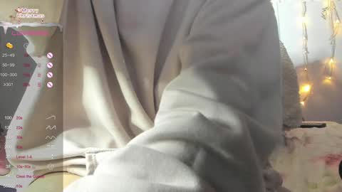 Snapshot of lizzy_kawuaii chatting on 6, 1, 2025 lizzy online show from 6, 1, 2025