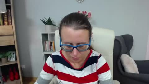Lizzy online show from 6, 7, 2026