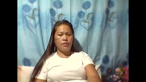 Snapshot of llanie888 chatting on 10, 3, 2025 llanie888 online show from 10, 3, 2025