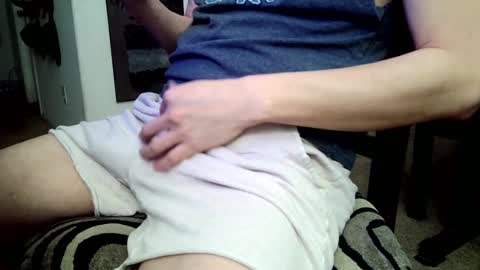 LL Cool Jake online show from 4, 10, 2025