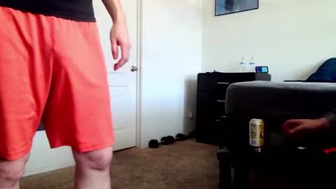 LL Cool Jake online show from 21, 10, 2025