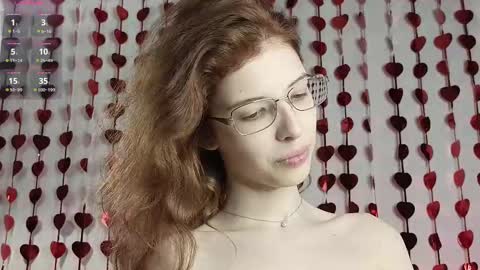 Snapshot of llesslie chatting on 17, 2, 2025 Lesly online show from 17, 2, 2025