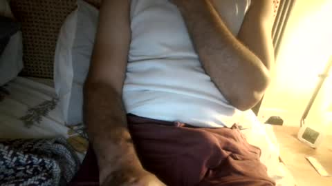 Snapshot of llllking chatting on 28, 7, 2026 newdelhi 82 online show from 28, 7, 2026