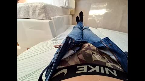 Snapshot of lo82 chatting on 23, 2, 2025 Lo82 online show from 23, 2, 2025