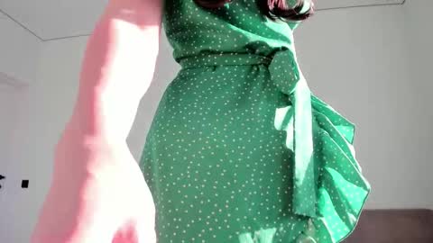 Emi online show from 26, 2, 2026