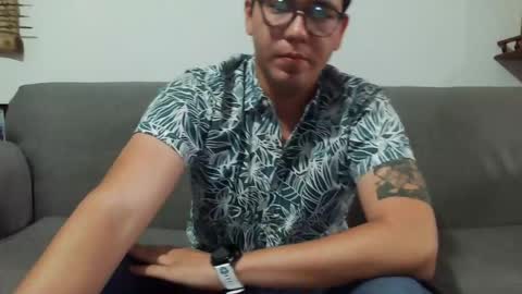 Lobo online show from 12, 4, 2026