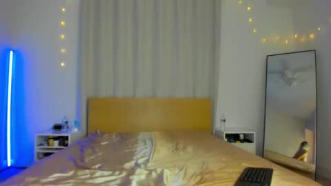 Snapshot of lodaddy_gets_dirty chatting on 23, 2, 2025 lolo 3 online show from 23, 2, 2025