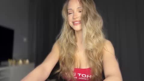 Snapshot of lodemure_ chatting on 10, 2, 2026 Lolla online show from 10, 2, 2026