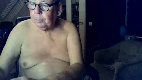 Snapshot of loebet chatting on 7, 11, 2025 Loebet online show from 7, 11, 2025