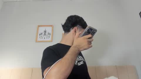 Snapshot of logan_9_ chatting on 24, 6, 2026 logan online show from 24, 6, 2026