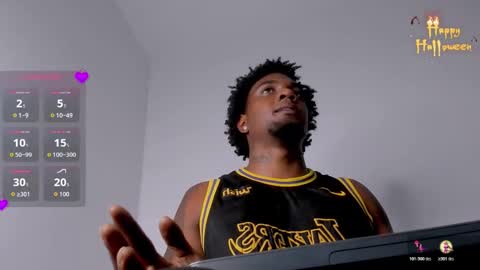 LOGAN DRAKE online show from 3, 11, 2025