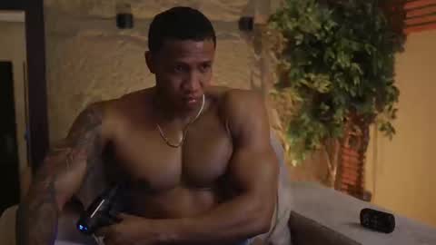 logan_varela online show from 23, 10, 2025