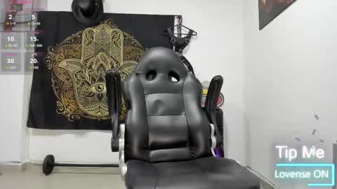 LOGAN WHITTERS online show from 10, 2, 2026