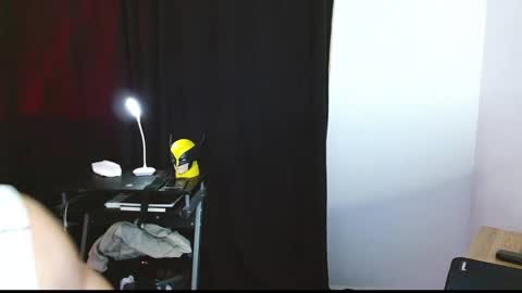 Snapshot of loganandrwz chatting on 3, 2, 2026 Loganandrwz online show from 3, 2, 2026