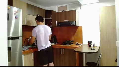 Snapshot of loganandrwz chatting on 19, 2, 2026 Loganandrwz online show from 19, 2, 2026