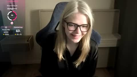 Snapshot of logandrive chatting on 9, 8, 2026 Logan and Katana online show from 9, 8, 2026