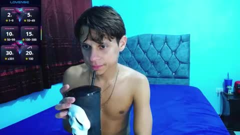 Snapshot of loganevans8 chatting on 27, 6, 2026 Logan online show from 27, 6, 2026