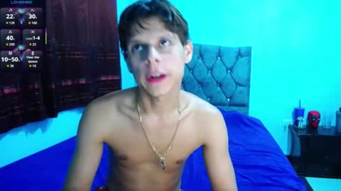 Snapshot of loganevans8 chatting on 12, 7, 2026 Logan online show from 12, 7, 2026