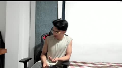 Snapshot of logannick chatting on 9, 9, 2025 Logan online show from 9, 9, 2025