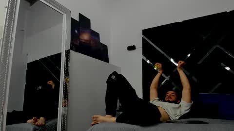 Snapshot of loganwolfjs chatting on 24, 2, 2026 Logan Wolf online show from 24, 2, 2026