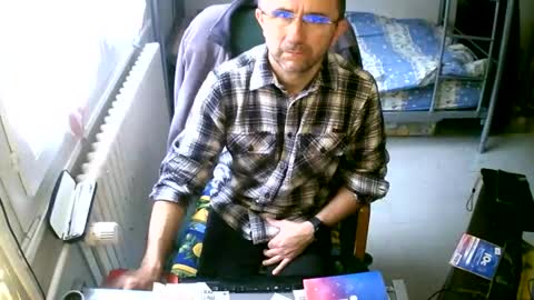 lokoum39 online show from 3, 12, 2024