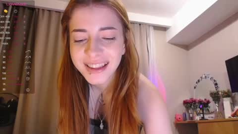 Snapshot of lola_dinky chatting on 3, 3, 2025 Lola online show from 3, 3, 2025